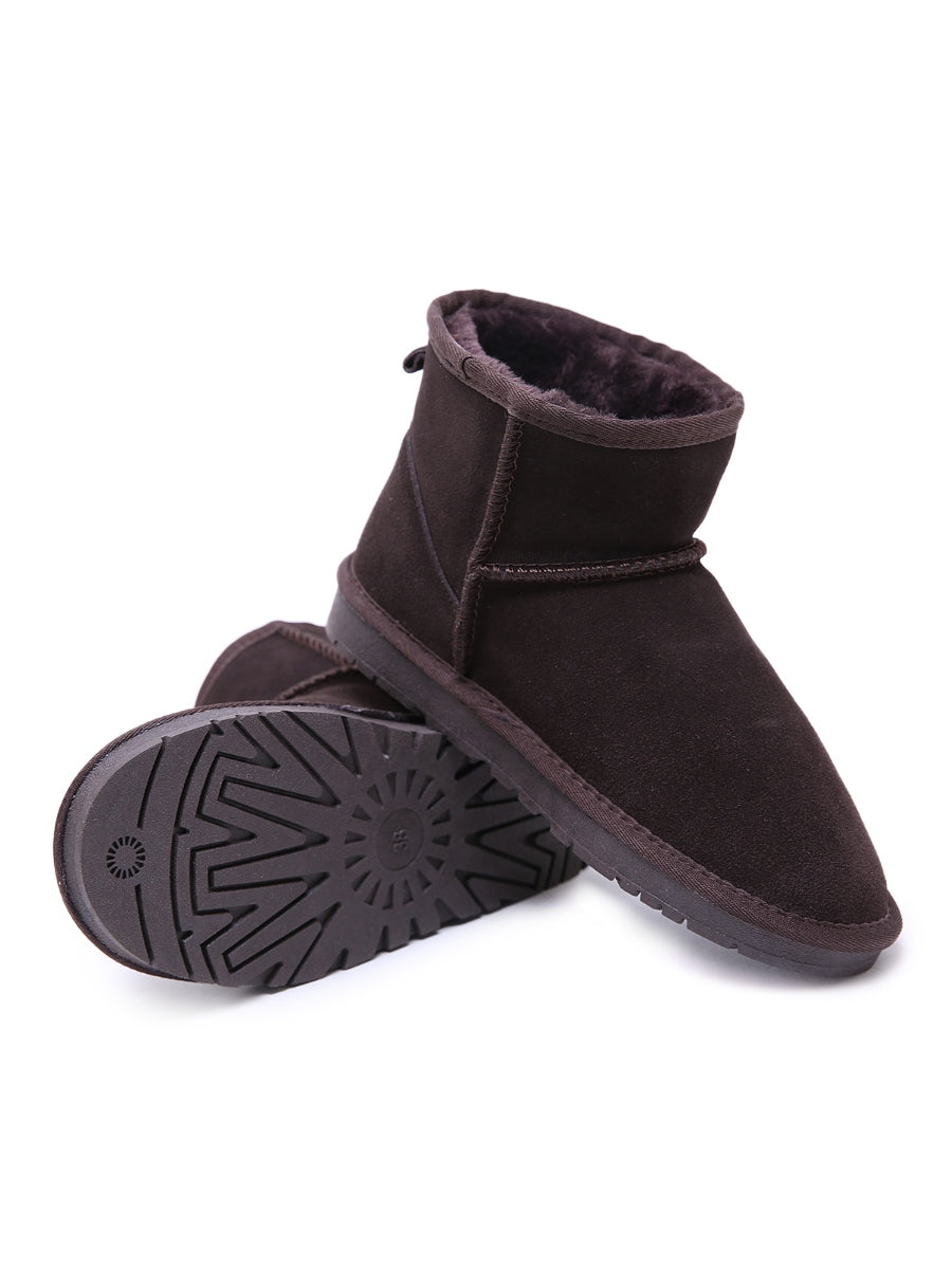 Gracefully Styled Boots for Any Occasion