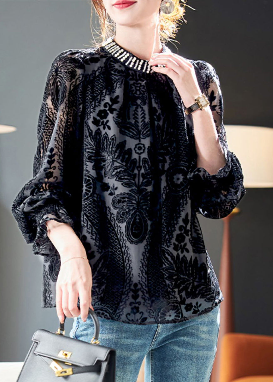 Polished Top with an Effortless Classic Look