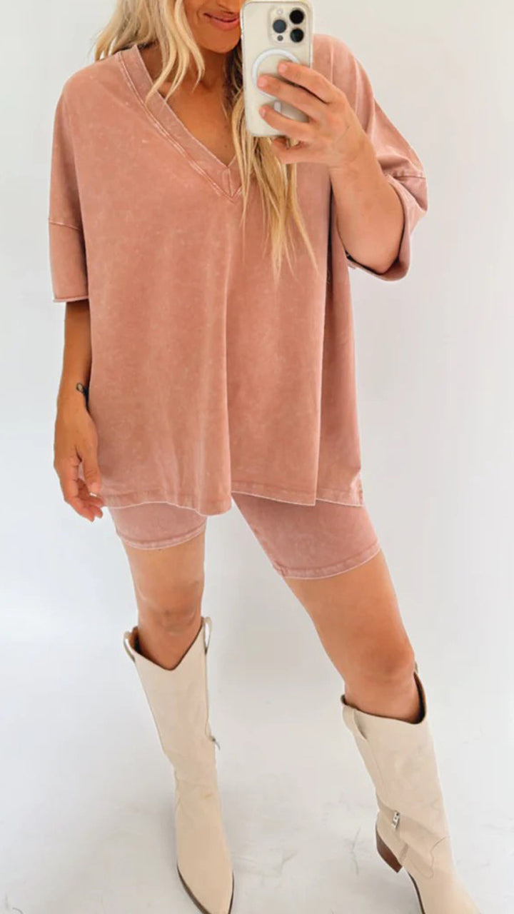 Well Tailored Garment with a Graceful Silhouette