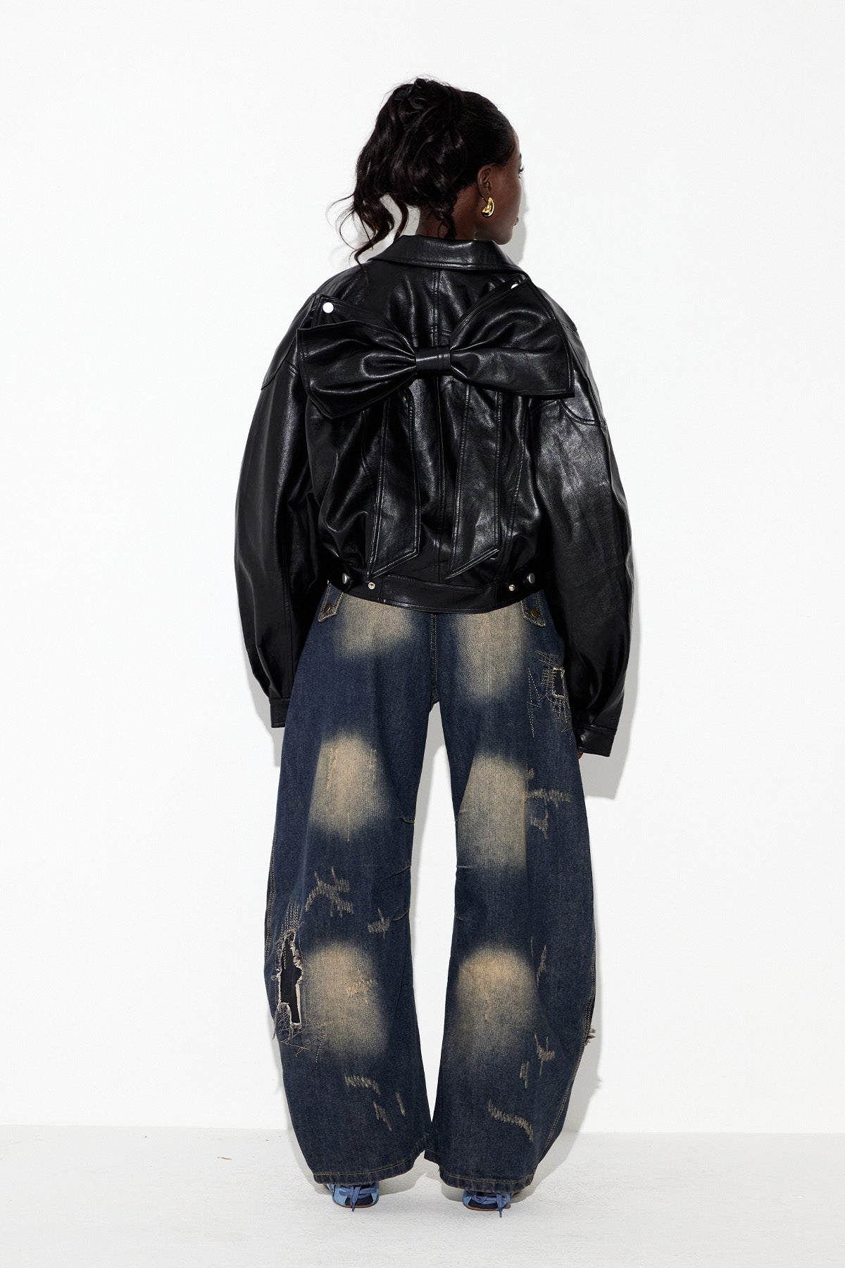 Effortlessly Elegant Jacket with a Timeless Design