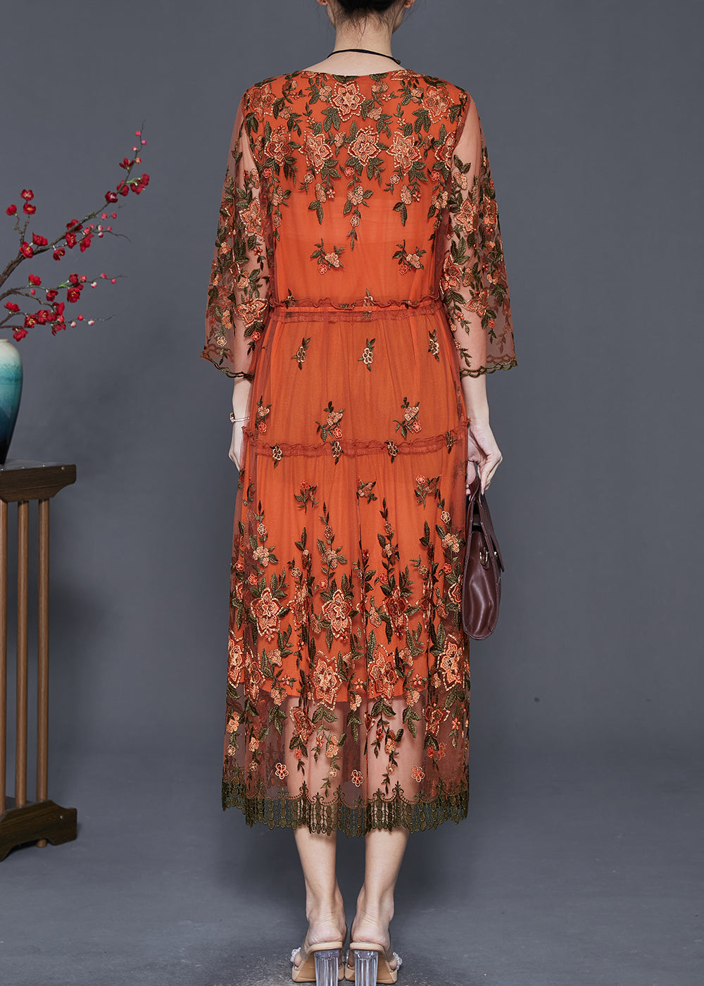 Gracefully Styled Dress for Any Occasion