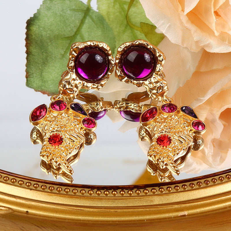 Gracefully Styled Garment for Any Occasion