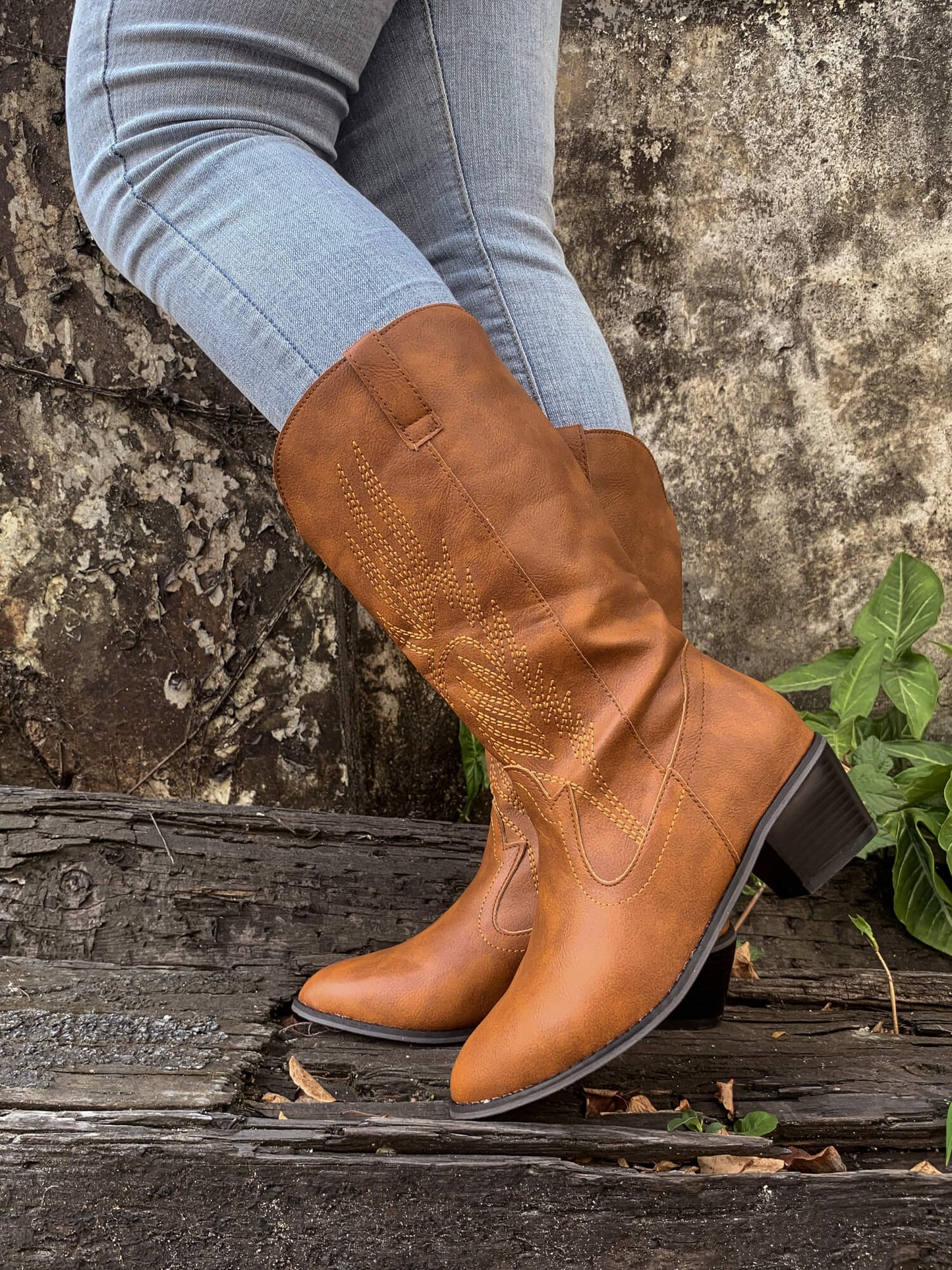 Gracefully Styled Boots for Any Occasion