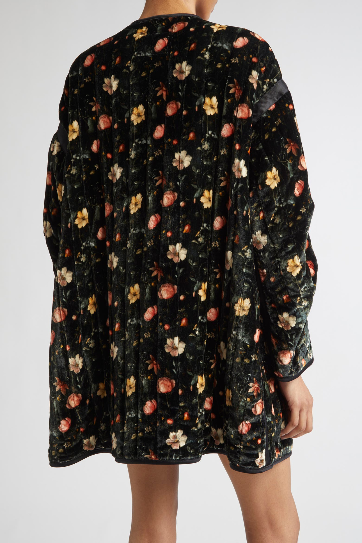 Classic Vintage & Enduringly Stylish Coat