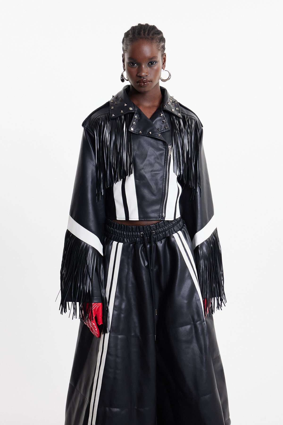 Gracefully Styled Jacket for Any Occasion