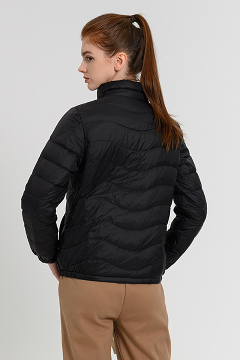 Effortlessly Elegant Garment with a Timeless Design