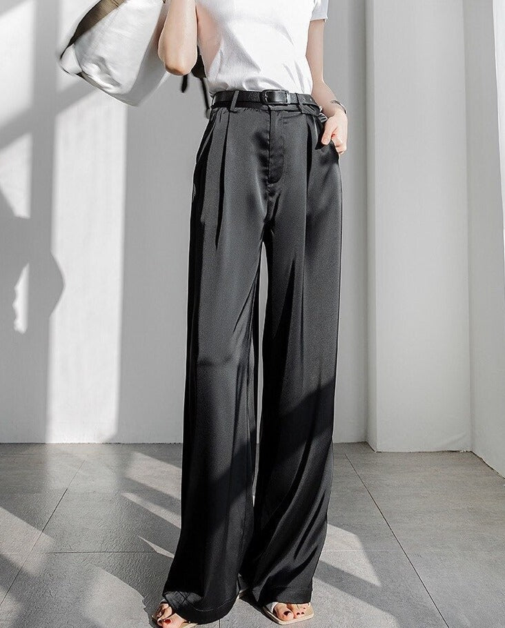 Polished Trousers with an Effortless Classic Look
