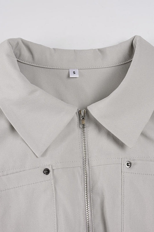 Effortlessly Elegant Jacket with a Timeless Design