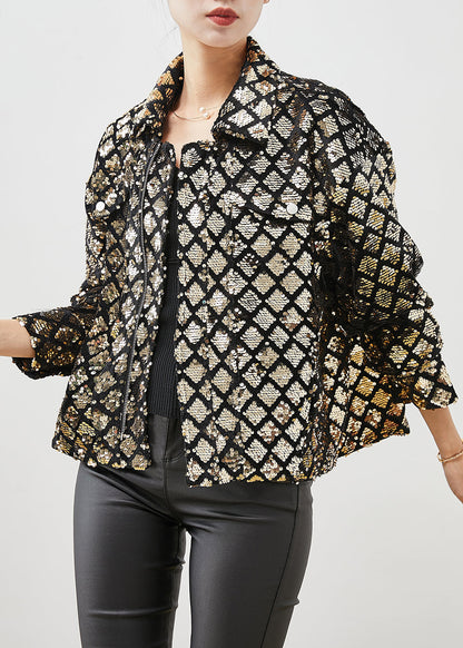 Classic Vintage Coat with a Flattering Fit