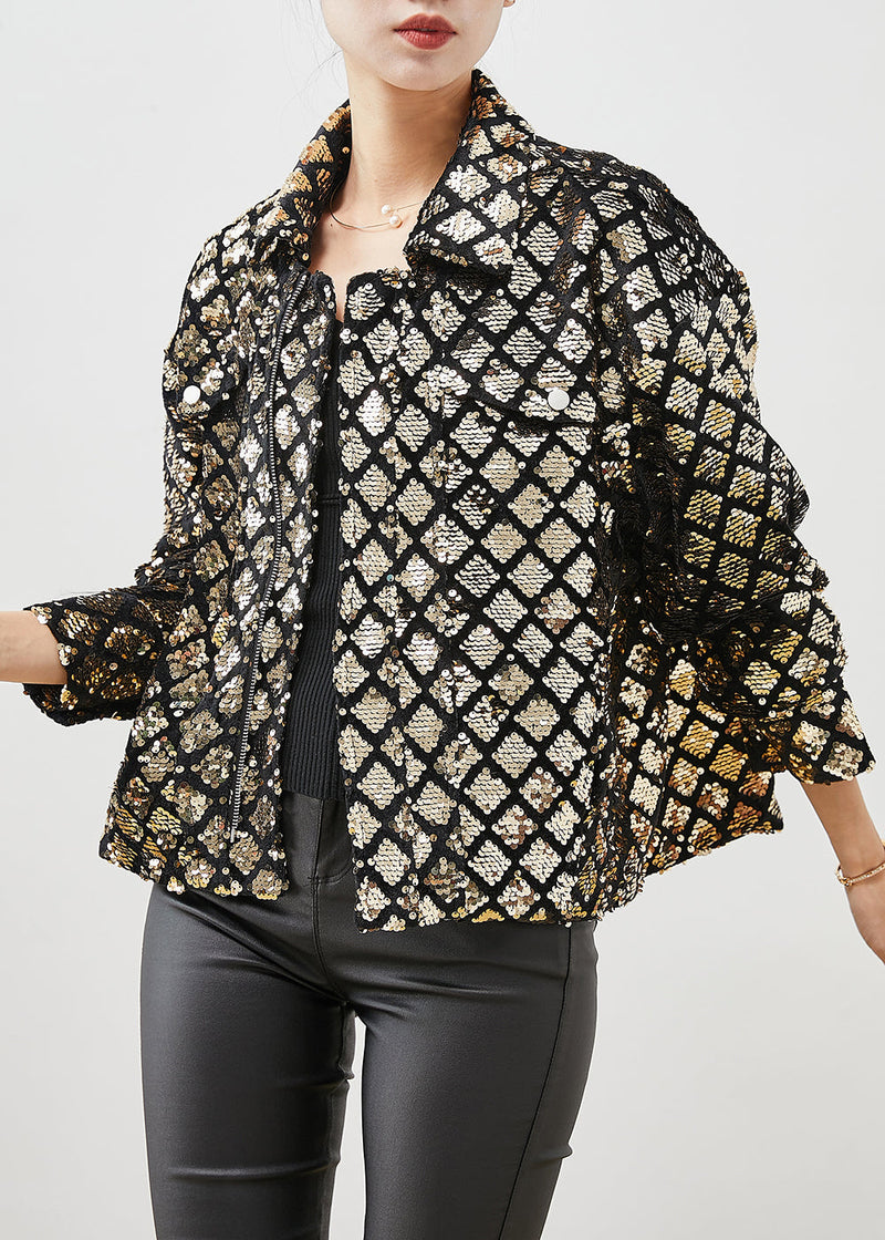 Classic Vintage Coat with a Flattering Fit