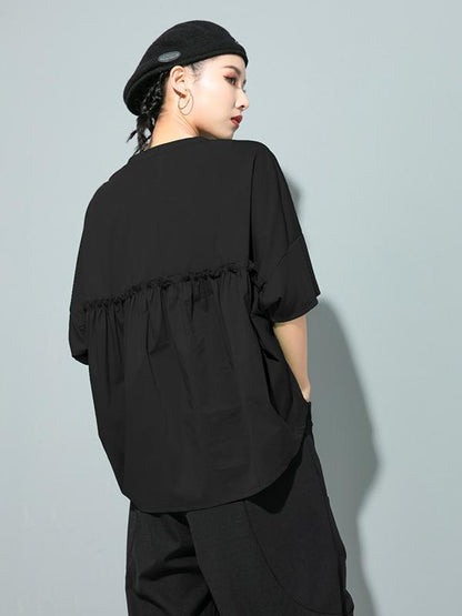 Beautifully Finished T-Shirt in a Timeless Design