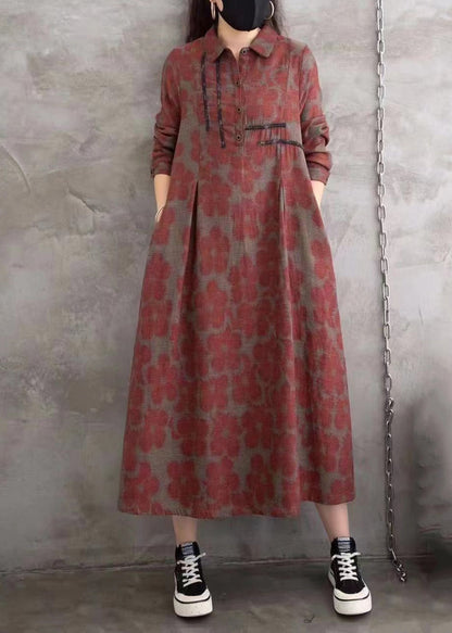 Classic Vintage Dress with a Flattering Fit