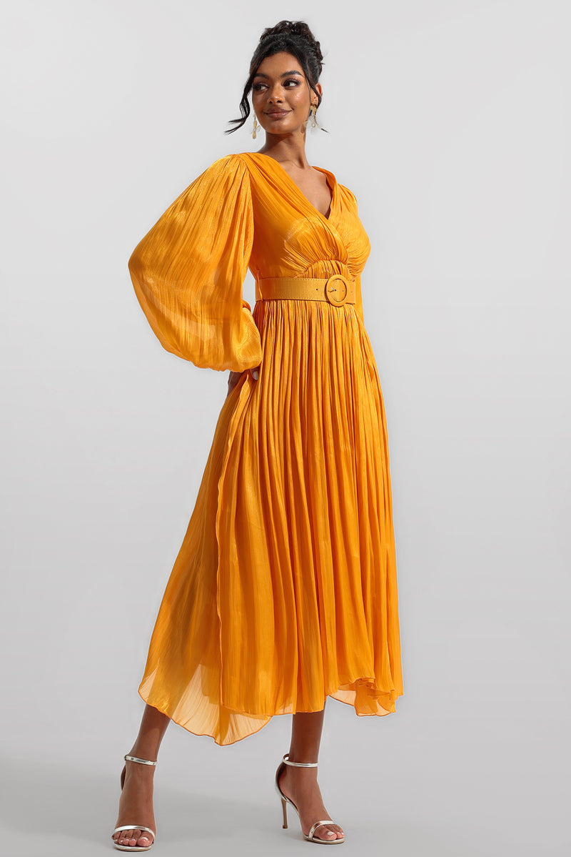 Polished Dress with an Effortless Classic Look