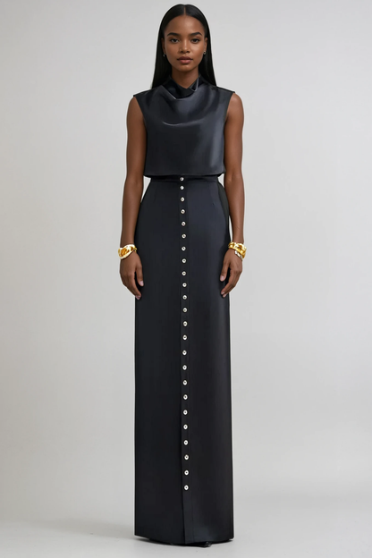 Well Tailored Garment with a Graceful Silhouette