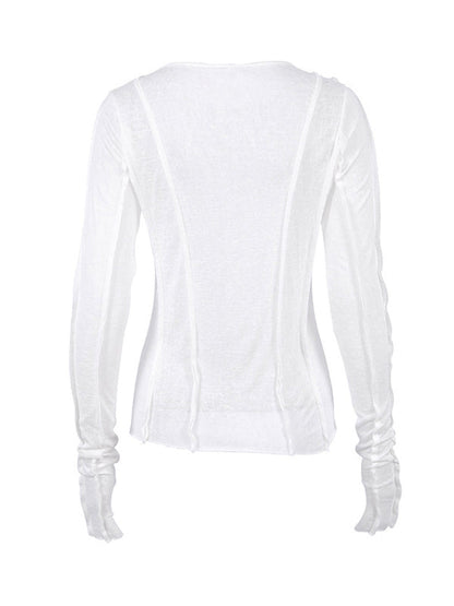 Effortlessly Elegant T-Shirt with a Timeless Design