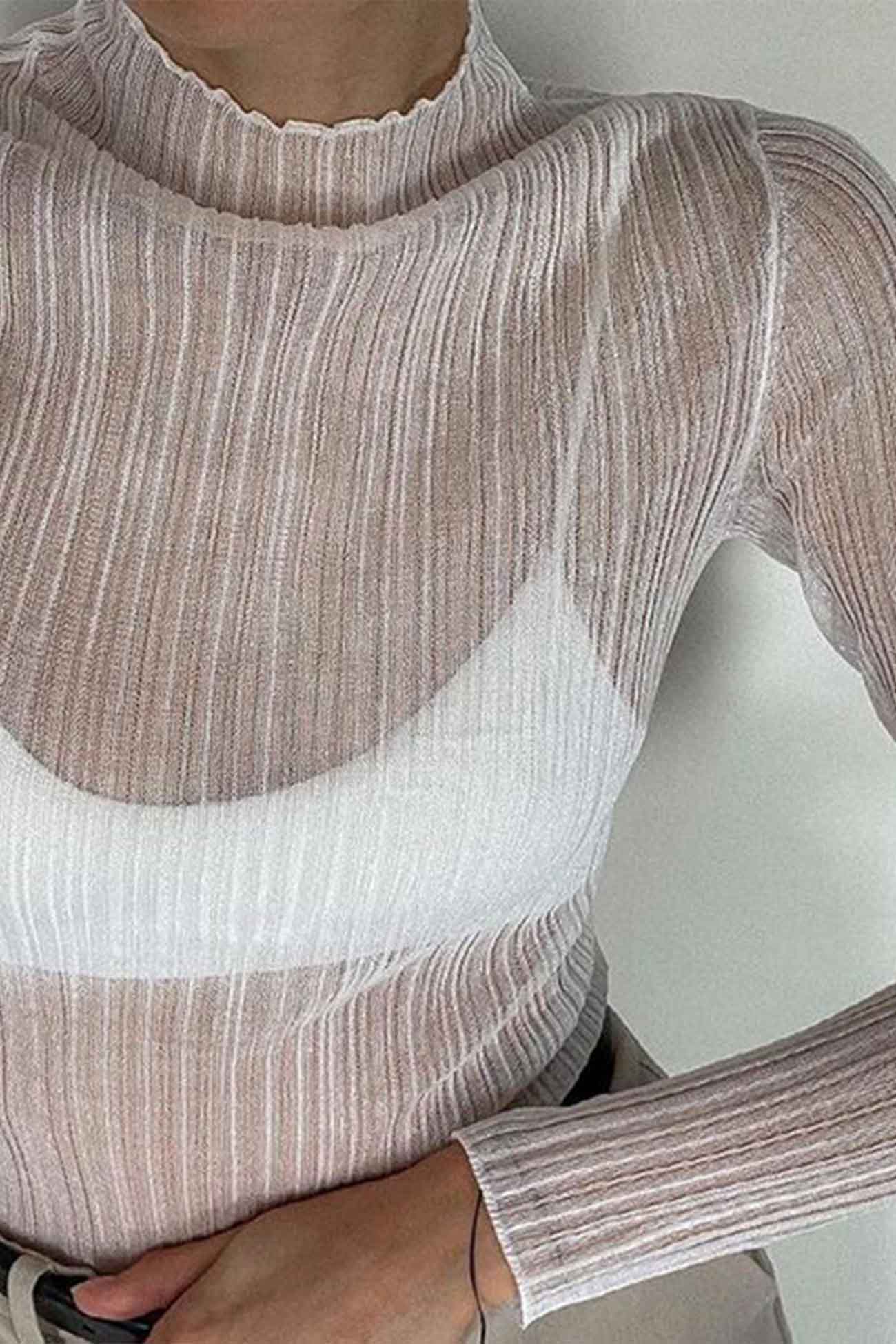 Effortlessly Elegant Top with a Timeless Design