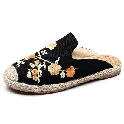 Well Tailored Shoes with a Graceful Silhouette