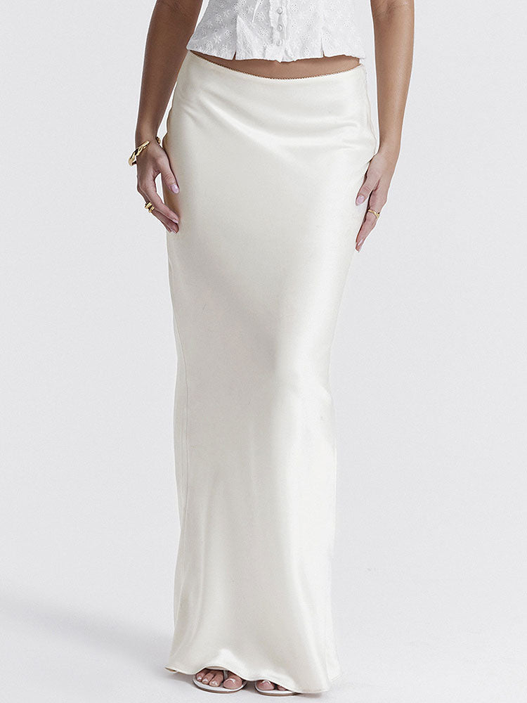 Beautifully Finished Garment in a Timeless Design