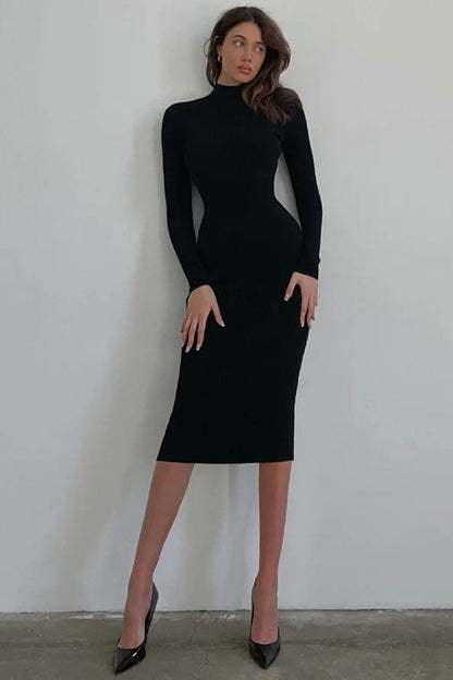 Classic Vintage Sweater with a Flattering Fit