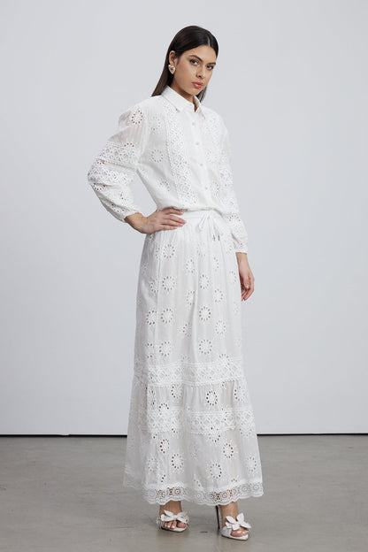 Beautifully Finished Garment in a Timeless Design