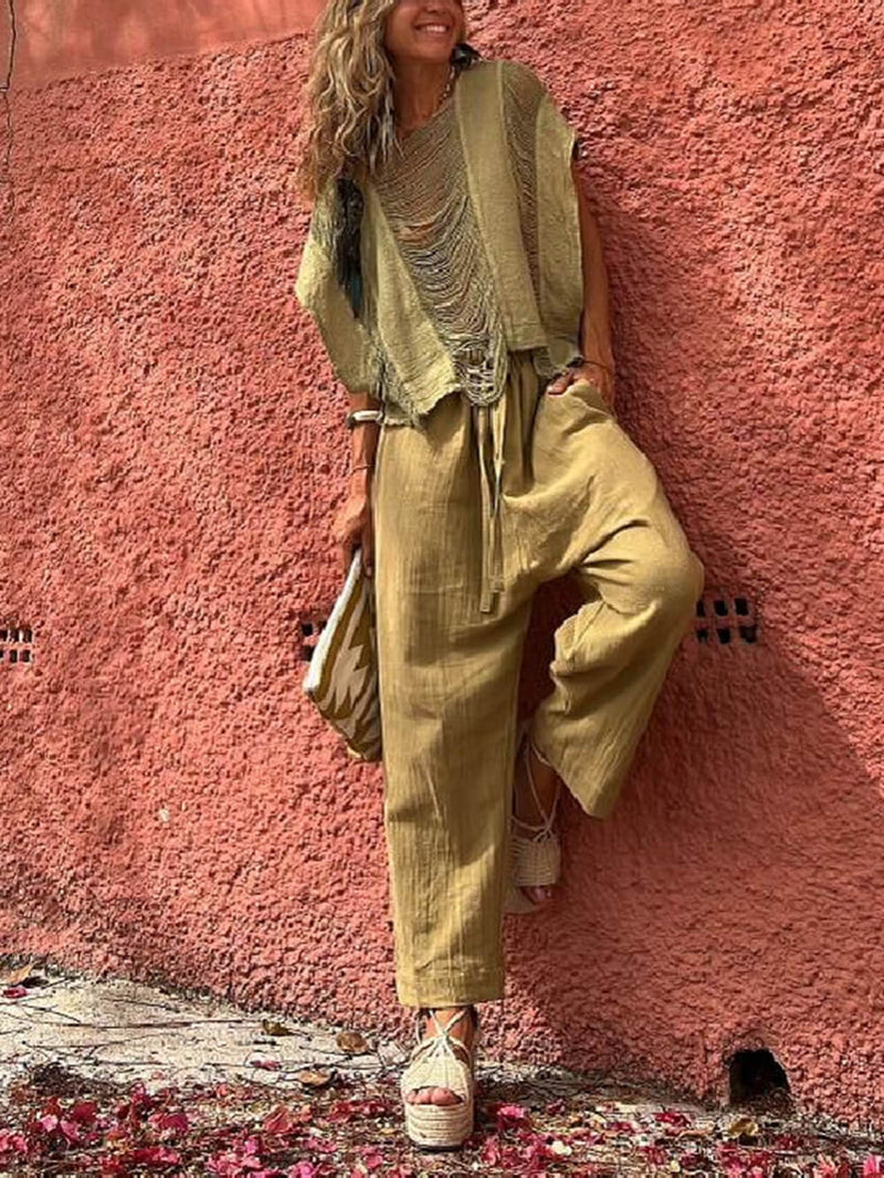 Elegantly Styled Pants for Everyday Wear