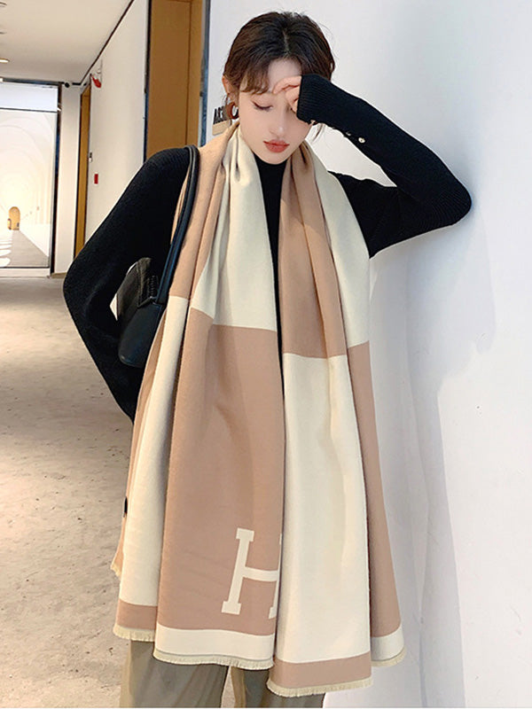 Sophisticated Garment with a Clean Classic Look