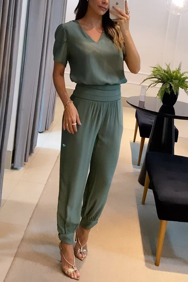 Polished Pants with an Effortless Classic Look