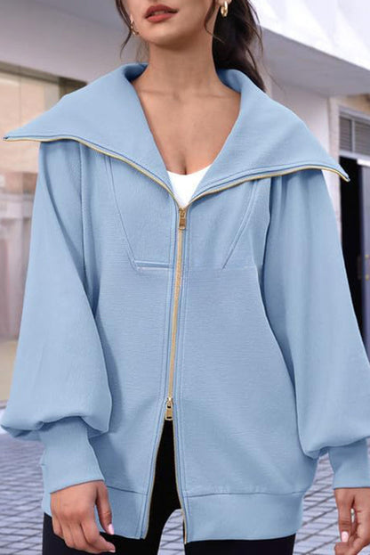 Effortlessly Elegant Jacket with a Timeless Design