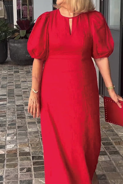 Beautifully Finished Dress in a Timeless Design