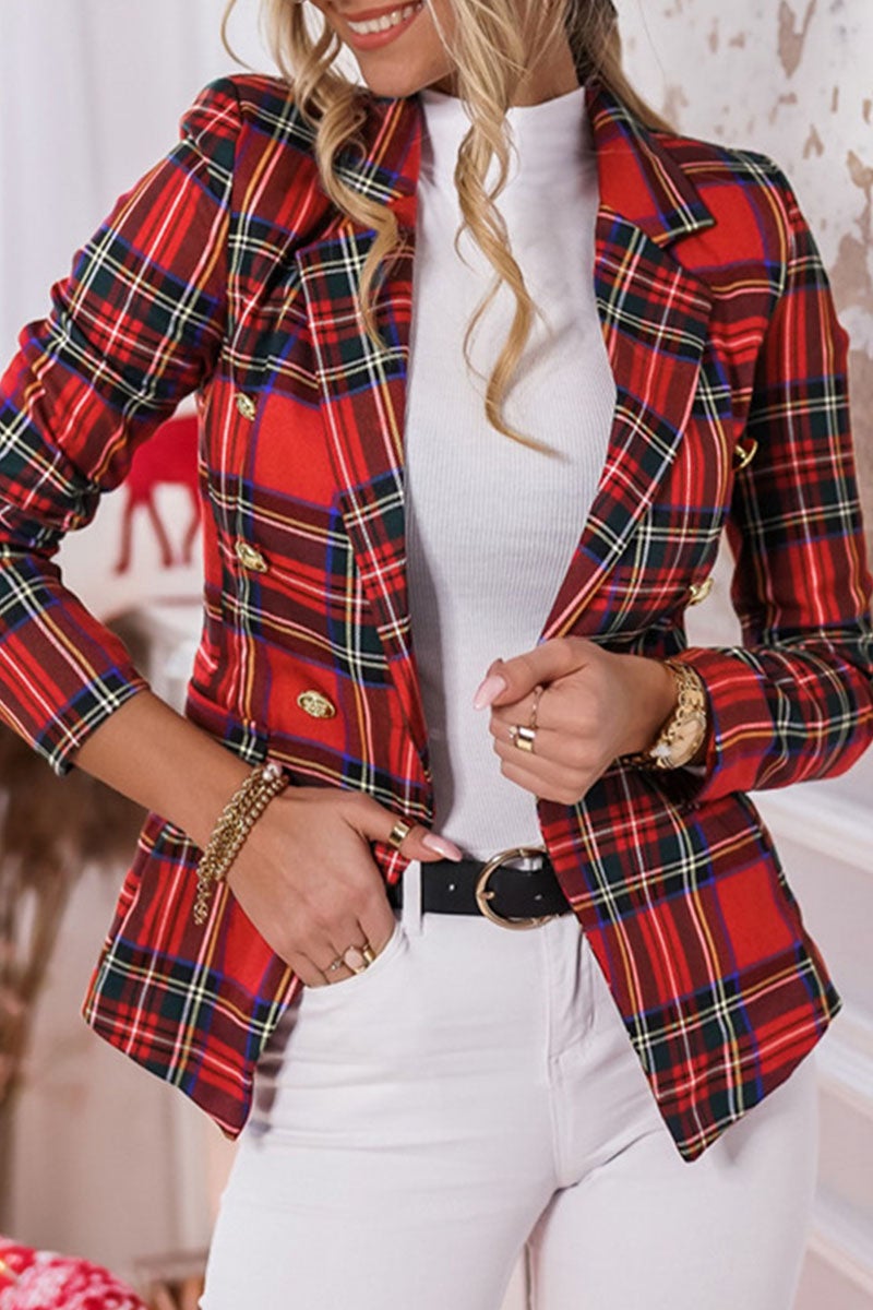 Sophisticated Garment with a Clean Classic Look