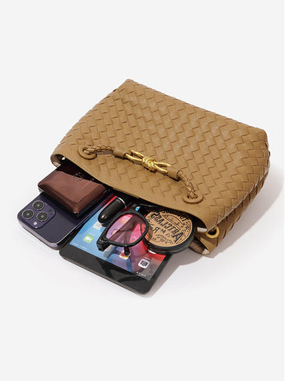 Elegantly Styled Bag for Everyday Wear