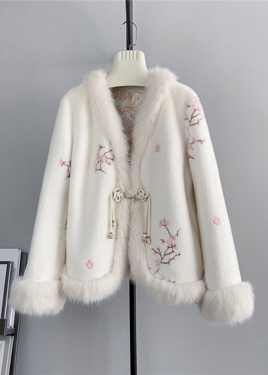 Classic Vintage & Enduringly Stylish Coat