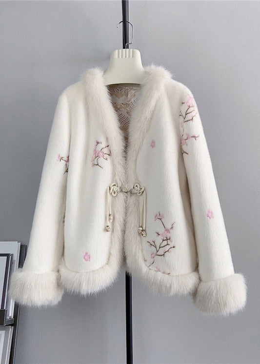 Classic Vintage & Enduringly Stylish Coat