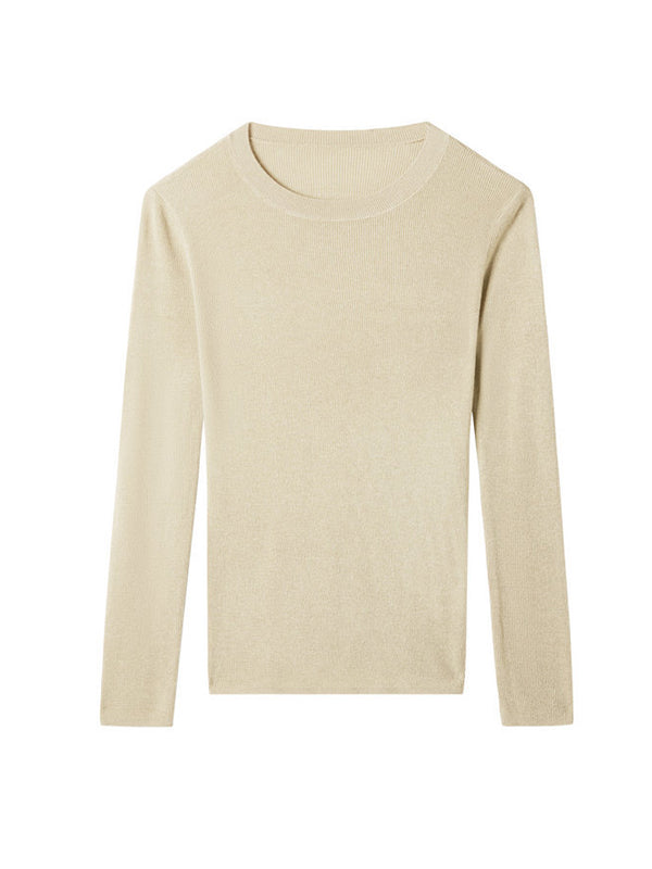 Well Tailored Sweater with a Graceful Silhouette