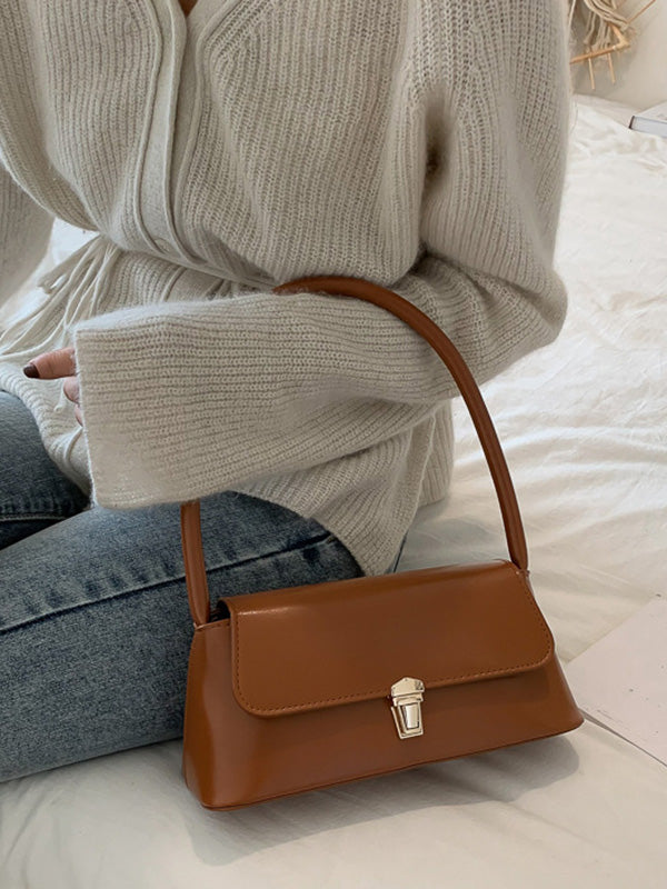 Classic Vintage Bag with a Flattering Fit