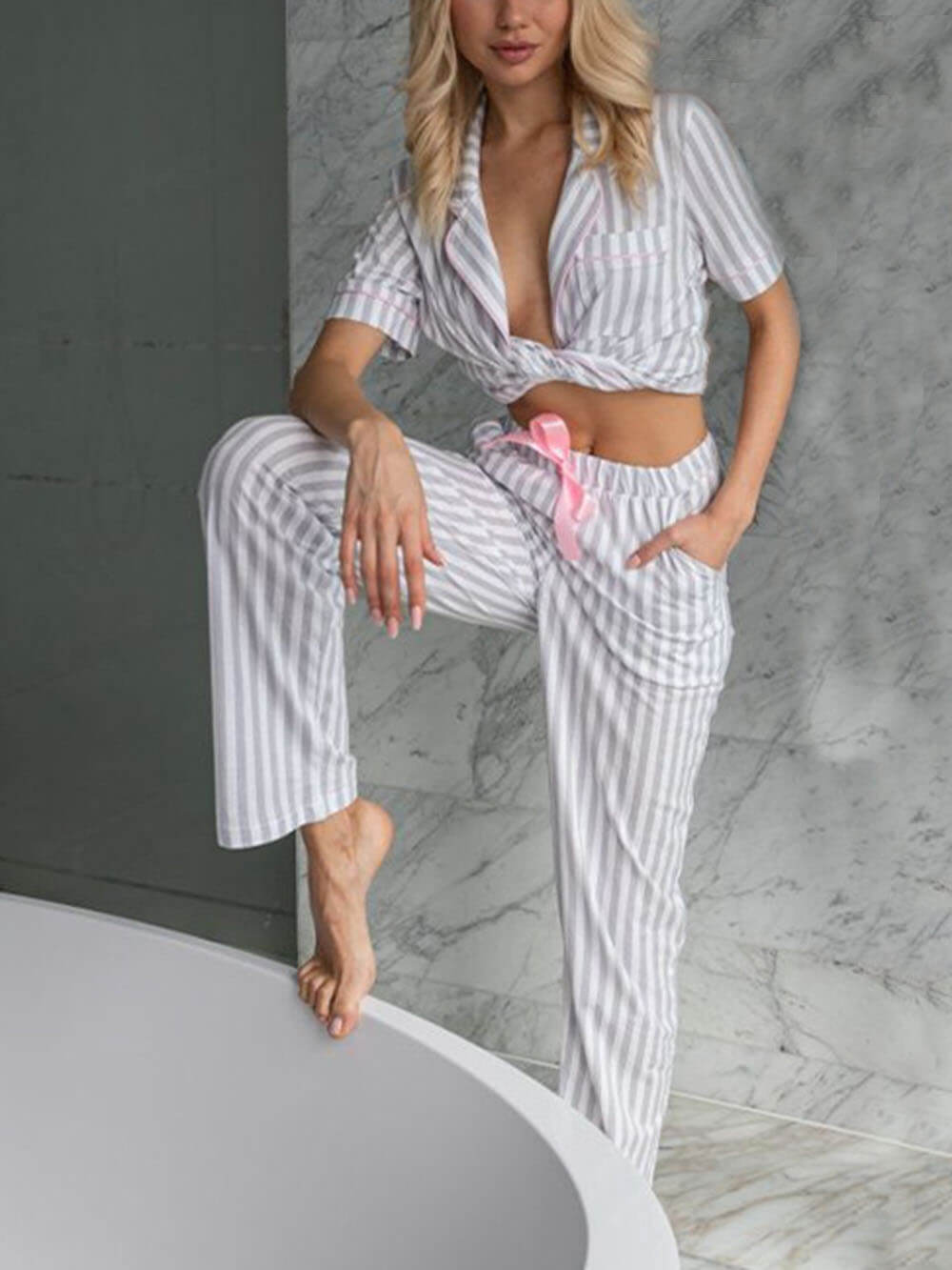 Sophisticated Garment with a Clean Classic Look