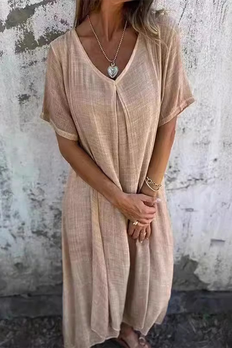 Beautifully Crafted Dress in a Classic Style