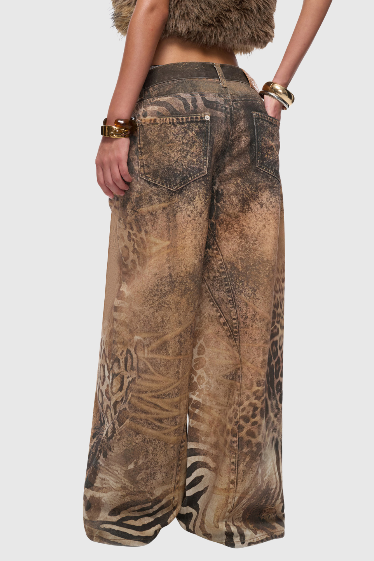 Classic Vintage Garment with a Flattering Fit