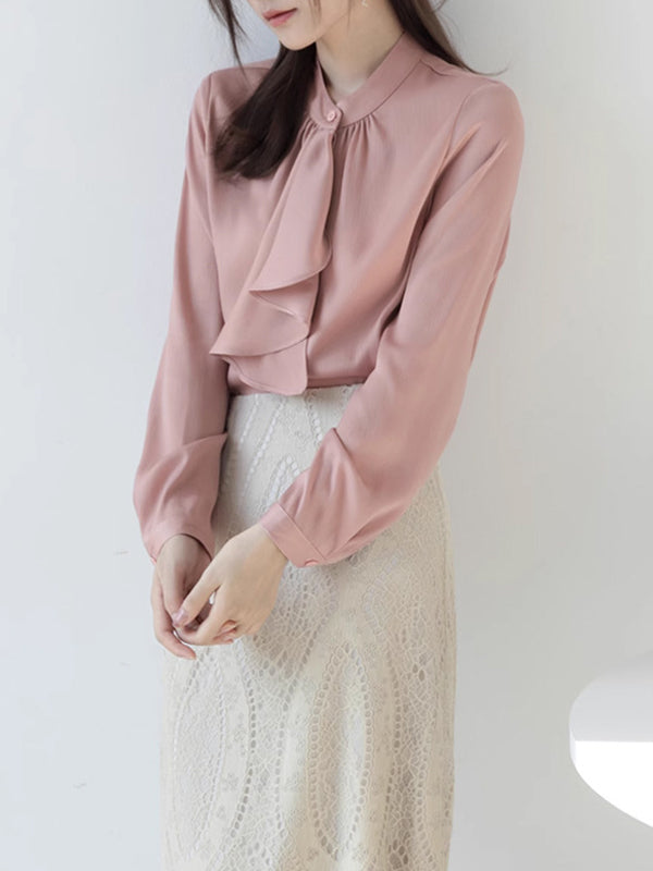 Well Tailored Blouse with a Graceful Silhouette