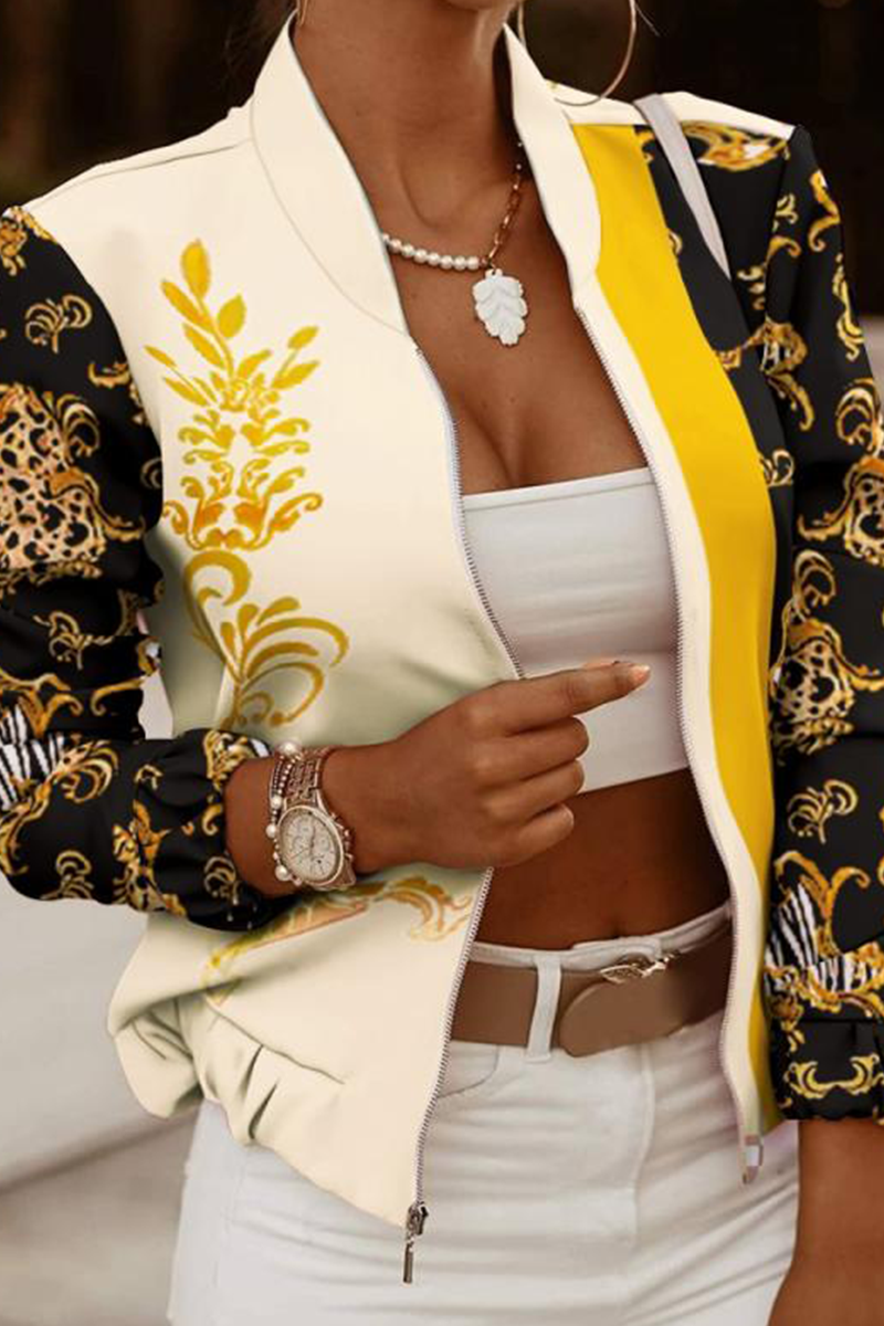 Sophisticated Garment with a Clean Classic Look