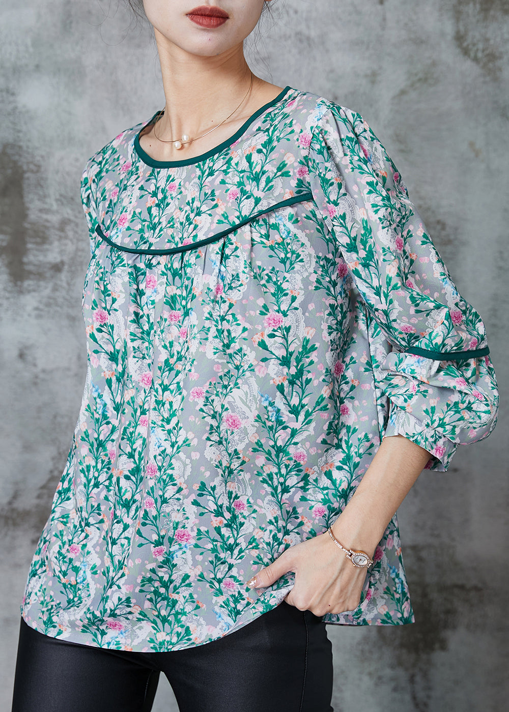 Elegantly Styled Shirt for Everyday Wear