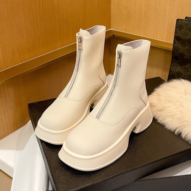 Elegantly Styled Boots for Everyday Wear