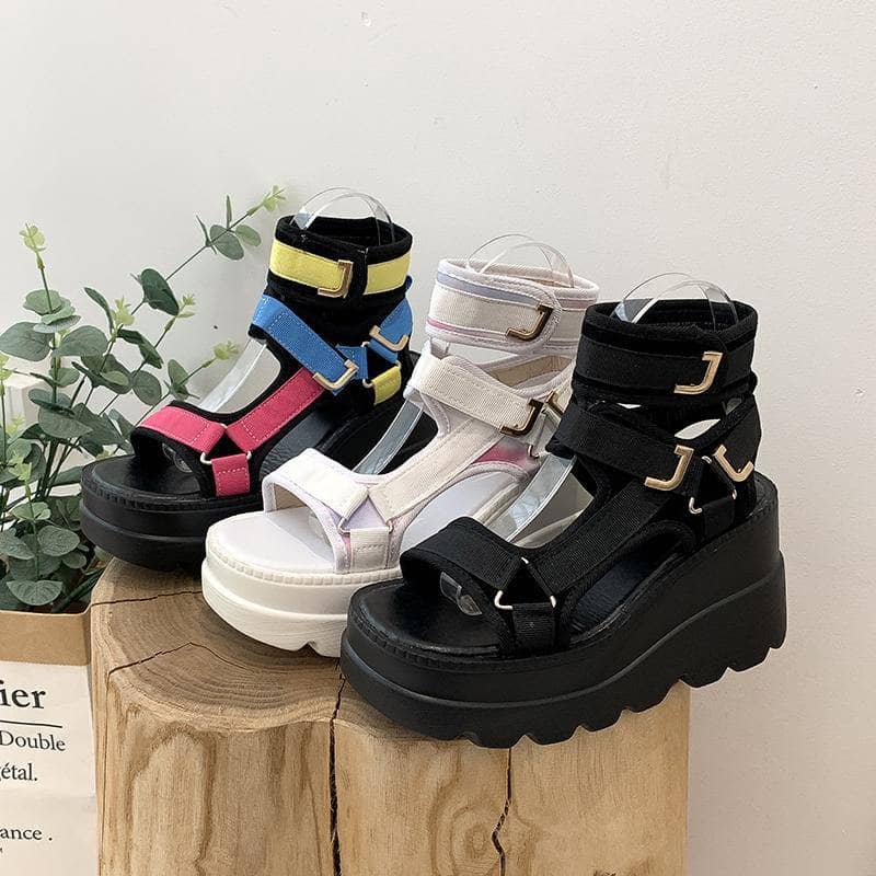 Beautifully Finished Sandals in a Timeless Design