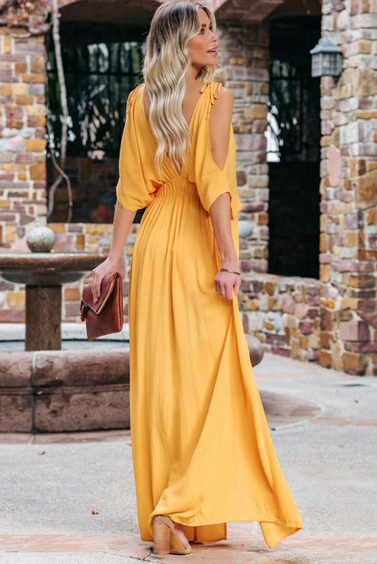Effortlessly Elegant Dress with a Timeless Design
