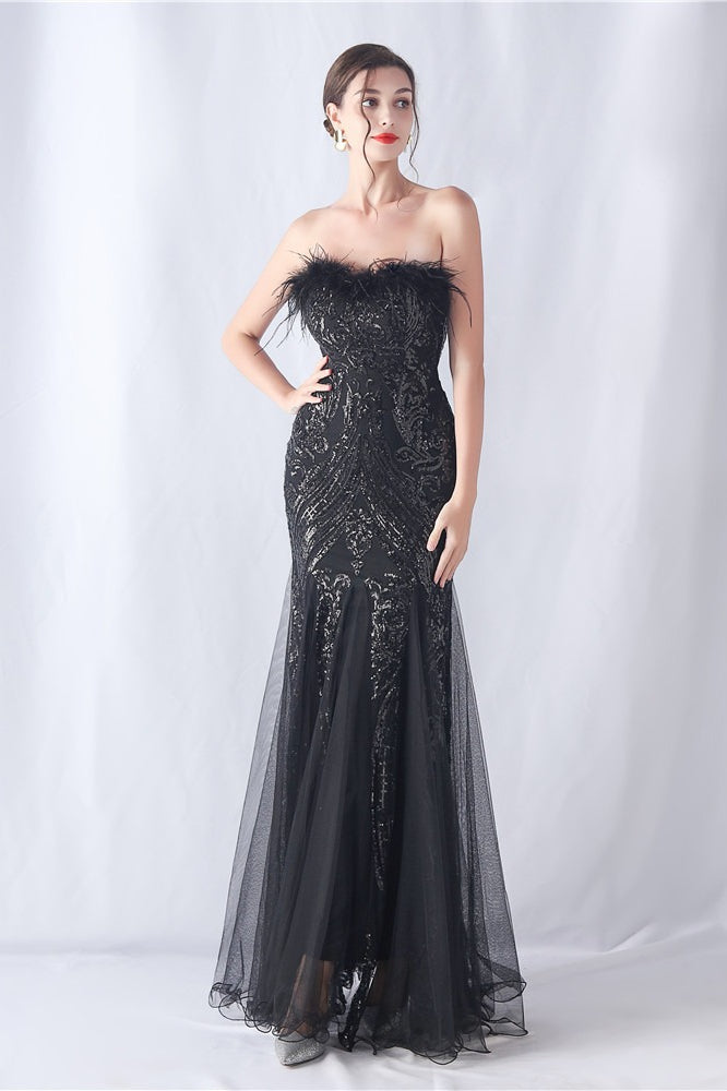 Well Tailored Dress with a Graceful Silhouette