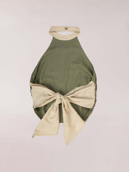 A Vintage Style Top with Delicate Timeless Details