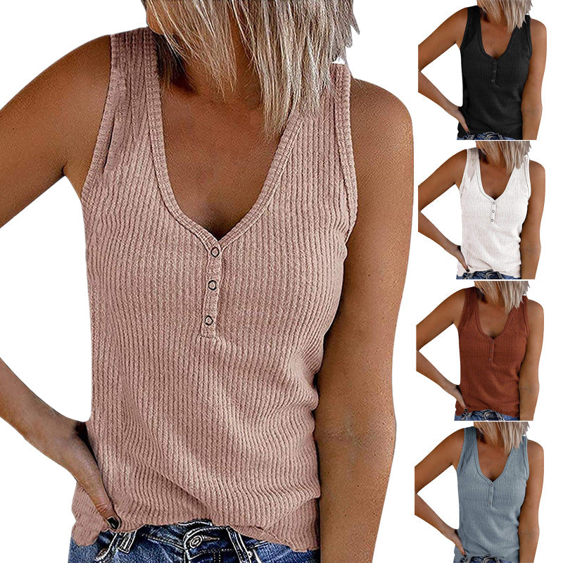 Beautifully Crafted T-Shirt in a Classic Style