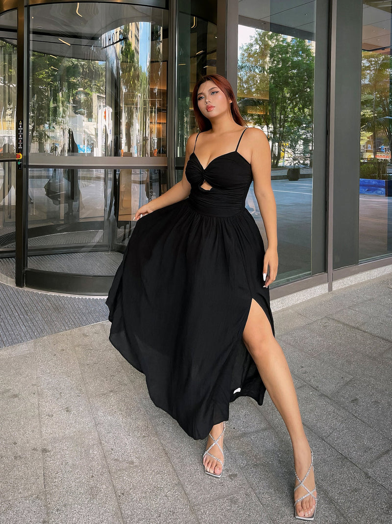 Sophisticated Dress with a Clean Classic Look