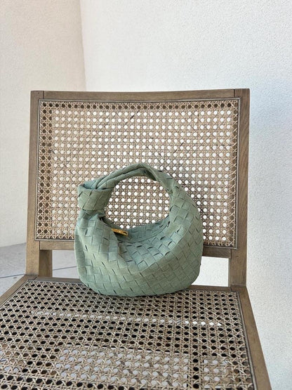 Beautifully Balanced Bag with Timeless Character