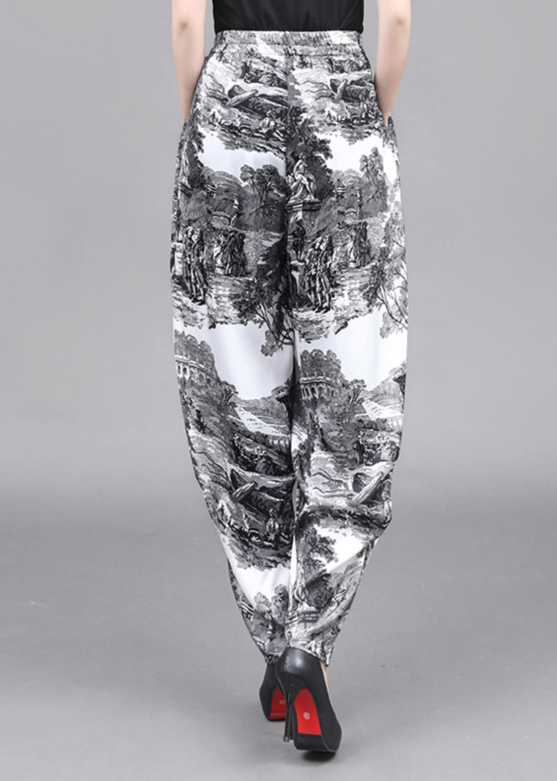 Polished Pants with an Effortless Classic Look